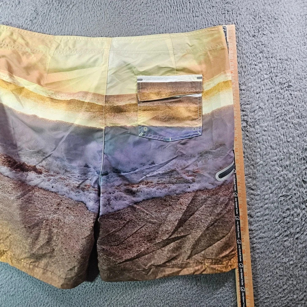 $99 NWT Tommy Bahama Board Shorts Swim Trunk Men's 40 - No Liner Sunset‎ Break